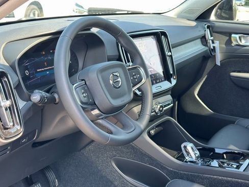 New 2026 Volvo XC40 B5 Plus w/ Protection Package Premier image 19