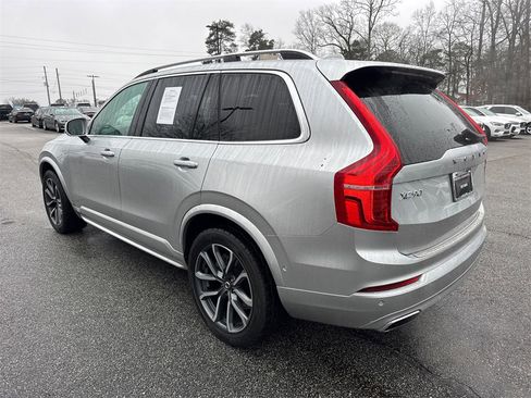 Used 2019 Volvo XC90 T6 Momentum w/ Protection Package Premier image 5