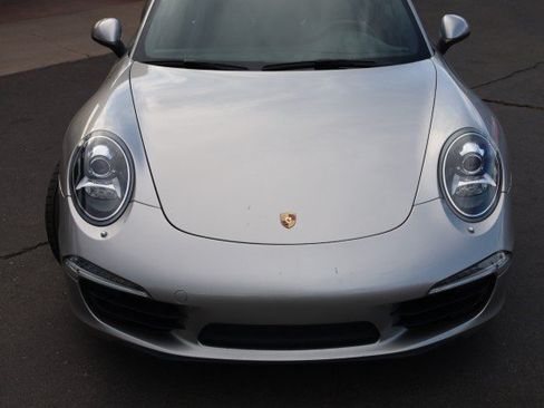 Used 2013 Porsche 911 Carrera 4 AWD/4WD image 9