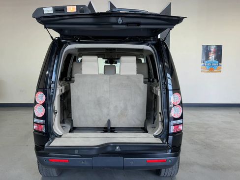 Used 2015 Land Rover LR4 HSE AWD/4WD image 6