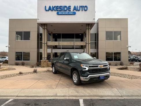 Used 2025 Chevrolet Silverado 1500 LT AWD/4WD image 1
