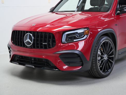 Certified 2023 Mercedes-Benz GLB 35 AMG 4MATIC image 15