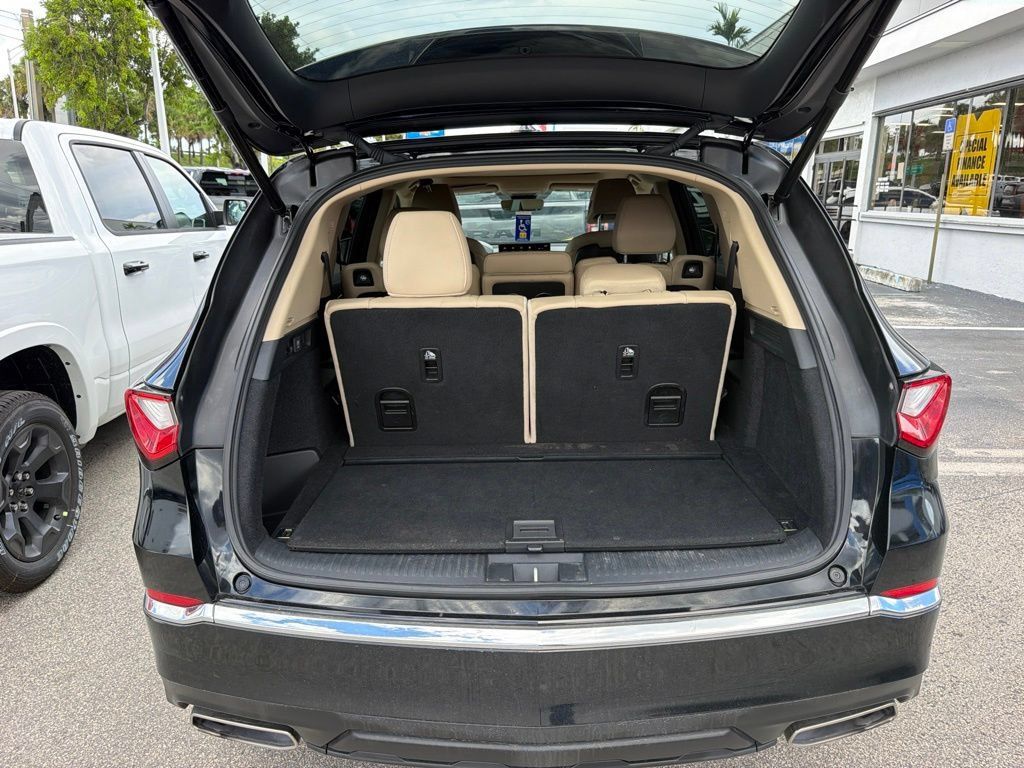 Used 2024 Acura MDX FWD image 12
