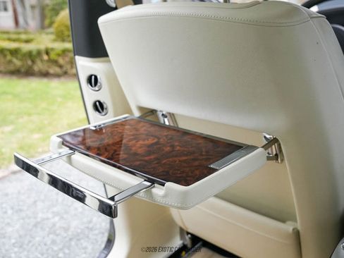 Used 2011 Rolls-Royce Ghost image 64