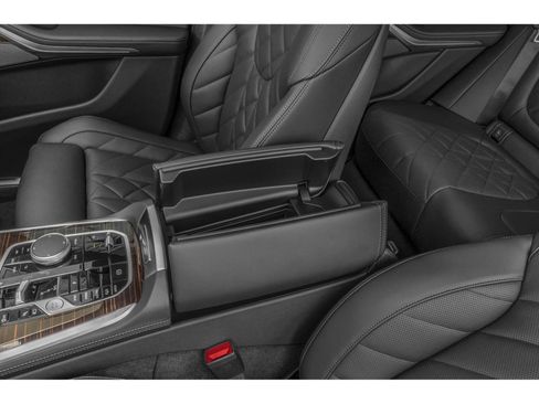 New 2026 BMW X5 xDrive50e AWD/4WD image 7