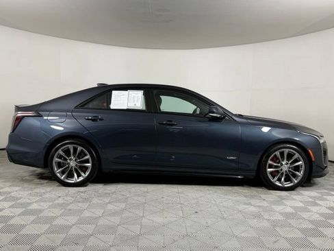 Used 2026 Cadillac CT4 V RWD image 9