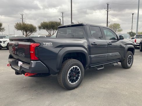 New 2026 Toyota Tacoma TRD Off-Road AWD/4WD image 5