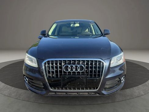 Used 2017 Audi Q5 2.0T Premium Plus w/ Technology Package AWD/4WD image 2