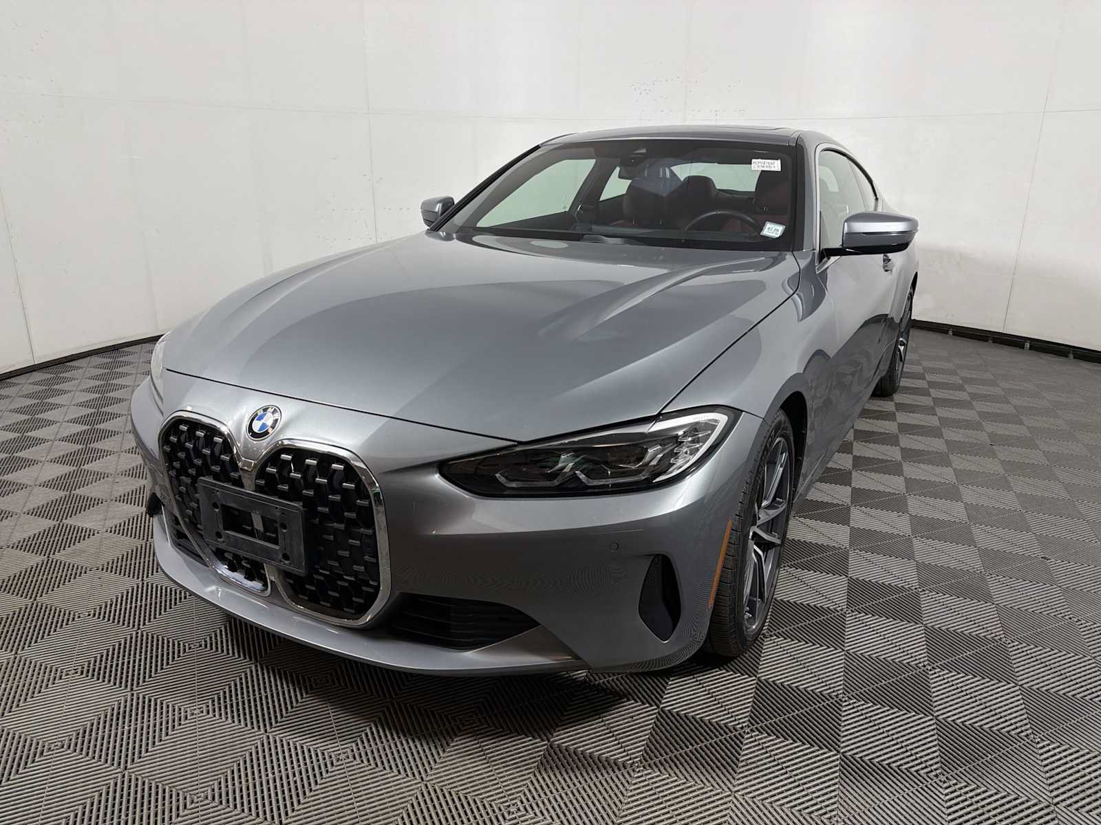 Used 2024 BMW 430i xDrive Coupe w/ Convenience Package AWD/4WD image 3