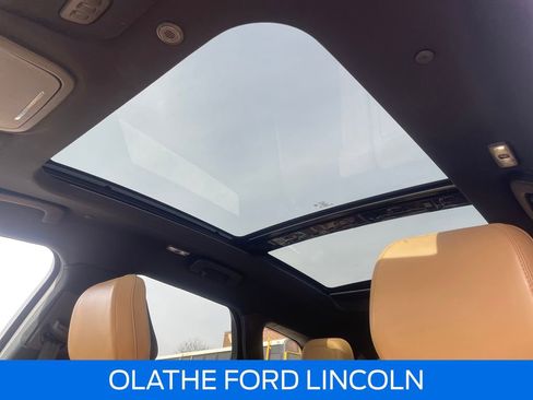 Used 2022 Lincoln Corsair Reserve w/ Equipment Group 201A image 29