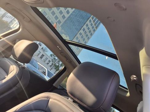 New 2026 Lincoln Nautilus Reserve w/ Jet Appearance Package image 9