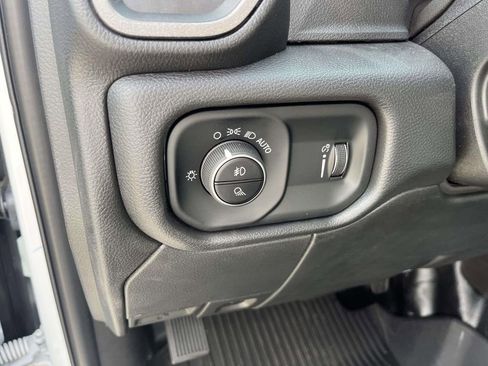 New 2025 RAM 2500 Tradesman w/ Chrome Appearance Group image 21