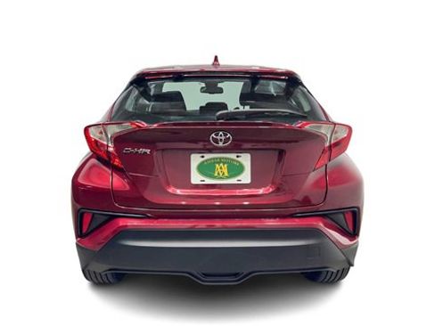 Used 2019 Toyota C-HR XLE image 3