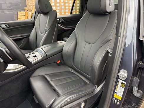 Used 2022 BMW X5 xDrive40i w/ Premium Package image 22