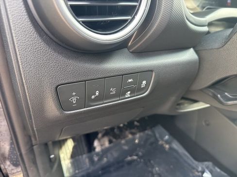 Used 2021 Hyundai Kona Ultimate image 14