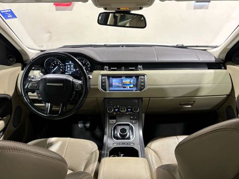 Used 2018 Land Rover Range Rover Evoque AWD/4WD image 10