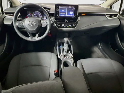 Used 2022 Toyota Corolla LE FWD image 22