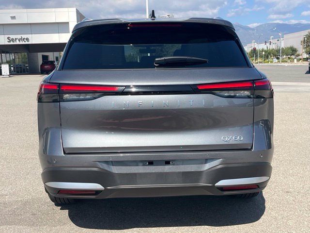 Certified 2027 INFINITI QX60 Luxe w/ Cargo Package FWD image 8
