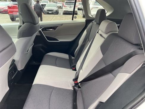 Used 2024 Toyota RAV4 XLE image 46