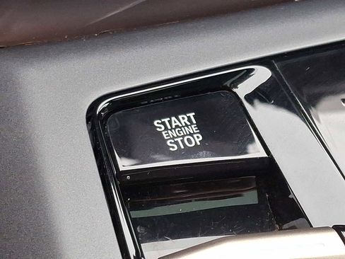 Used 2025 BMW X3 xDrive30i w/ Premium Package image 23