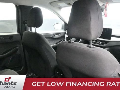 Used 2023 Ford Escape Active w/ Tech Pack #1 AWD/4WD image 12