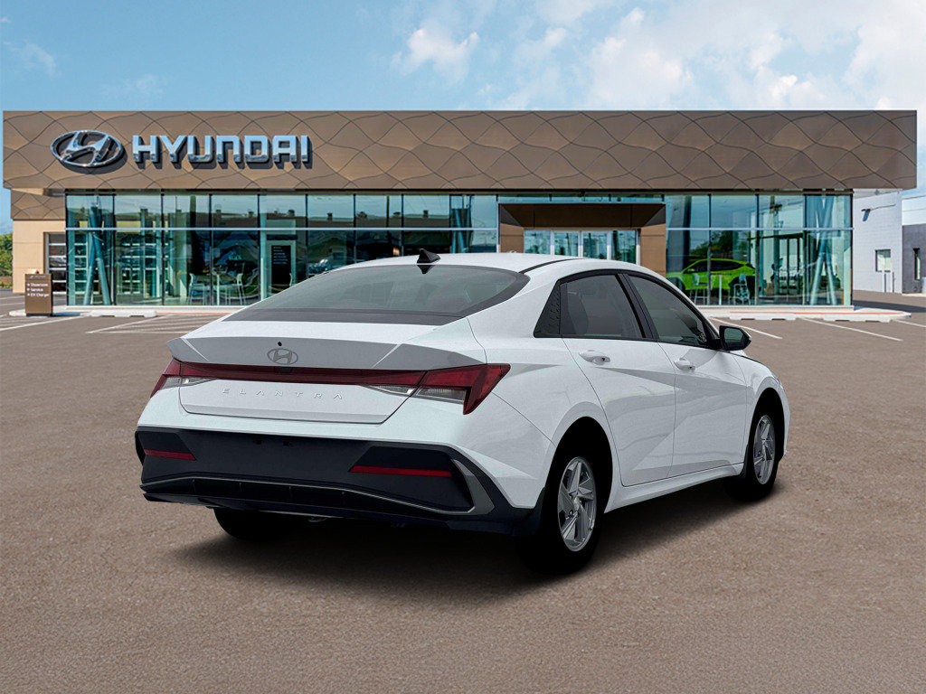 New 2026 Hyundai Elantra SE FWD image 8