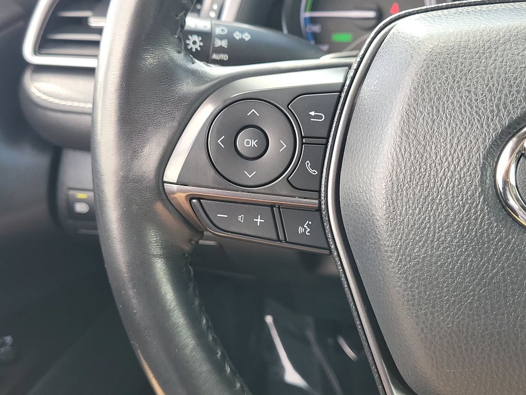 Certified 2023 Toyota Camry SE w/ Audio Upgrade Package FWD image 9