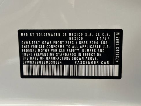 Certified 2025 Volkswagen Jetta Sport image 34