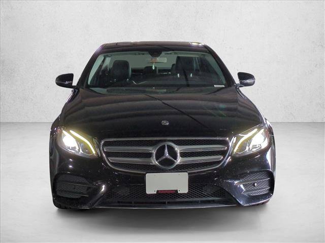 Used 2018 Mercedes-Benz E 300 image 2