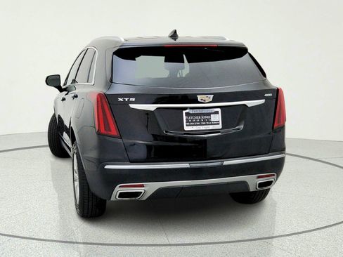 Used 2020 Cadillac XT5 Premium Luxury FWD image 11
