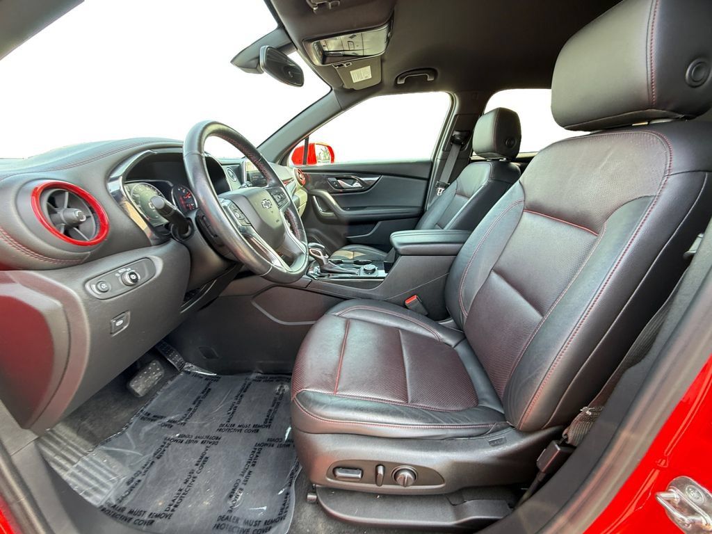 Used 2020 Chevrolet Blazer RS w/ LPO, Floor Liner Package FWD image 9