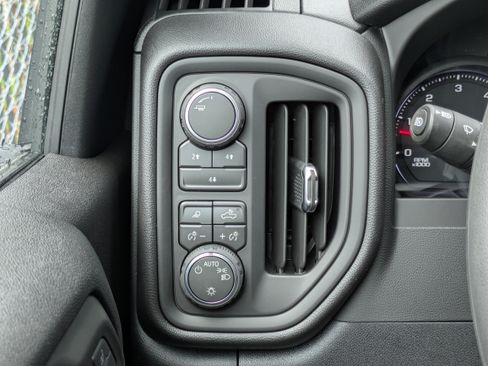 New 2026 Chevrolet Silverado 2500 Custom w/ Custom Value Package AWD/4WD image 12