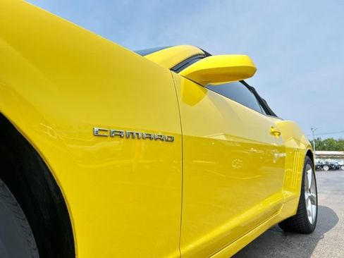 Used 2015 Chevrolet Camaro LT w/ RS Package RWD image 7