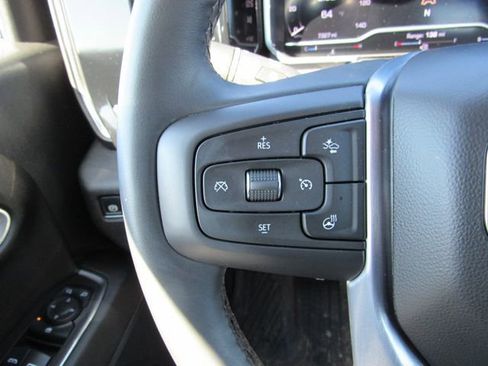 Used 2024 GMC Sierra 1500 Elevation image 19