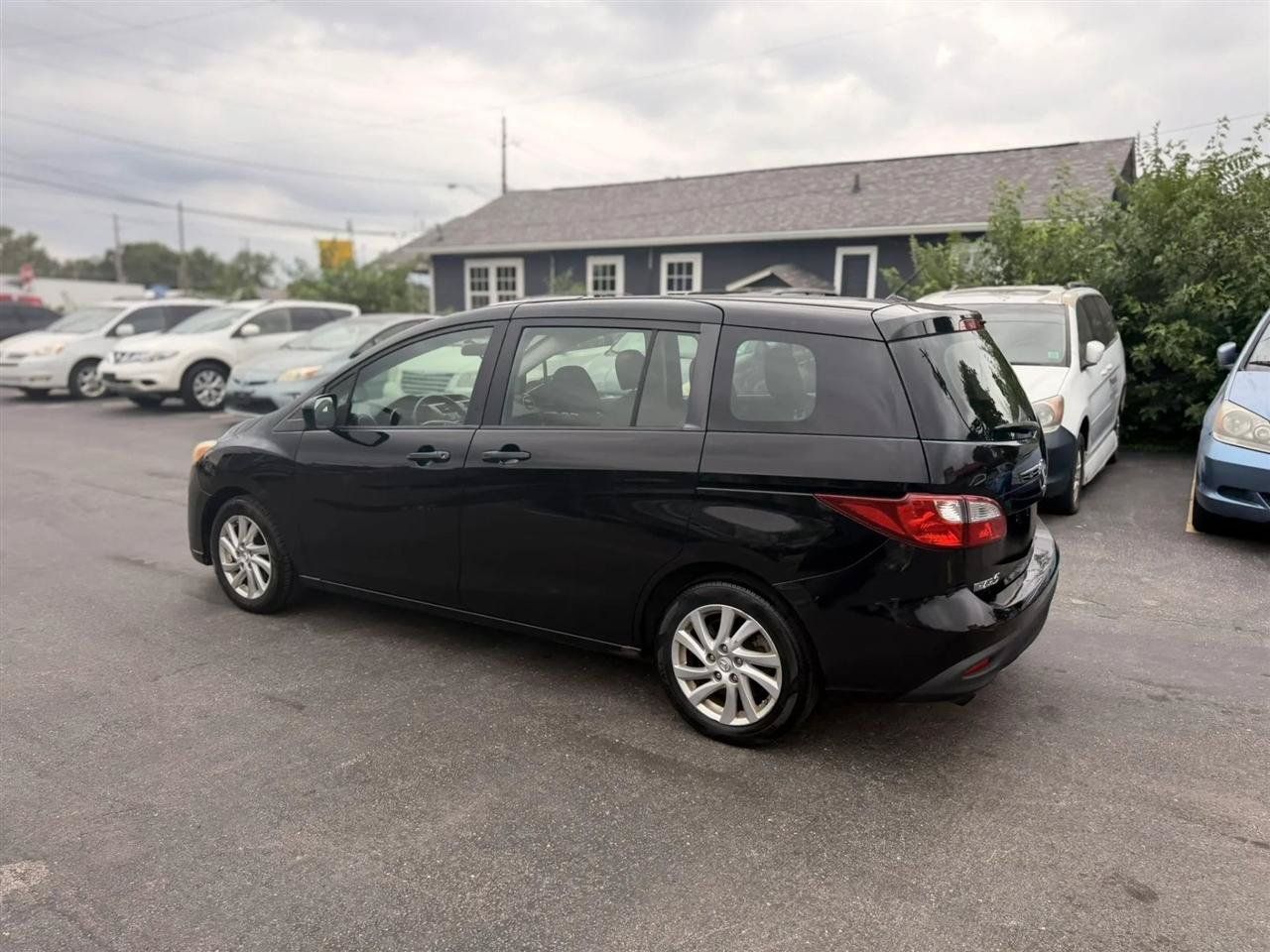 Used 2012 MAZDA MAZDA5 Sport FWD image 15