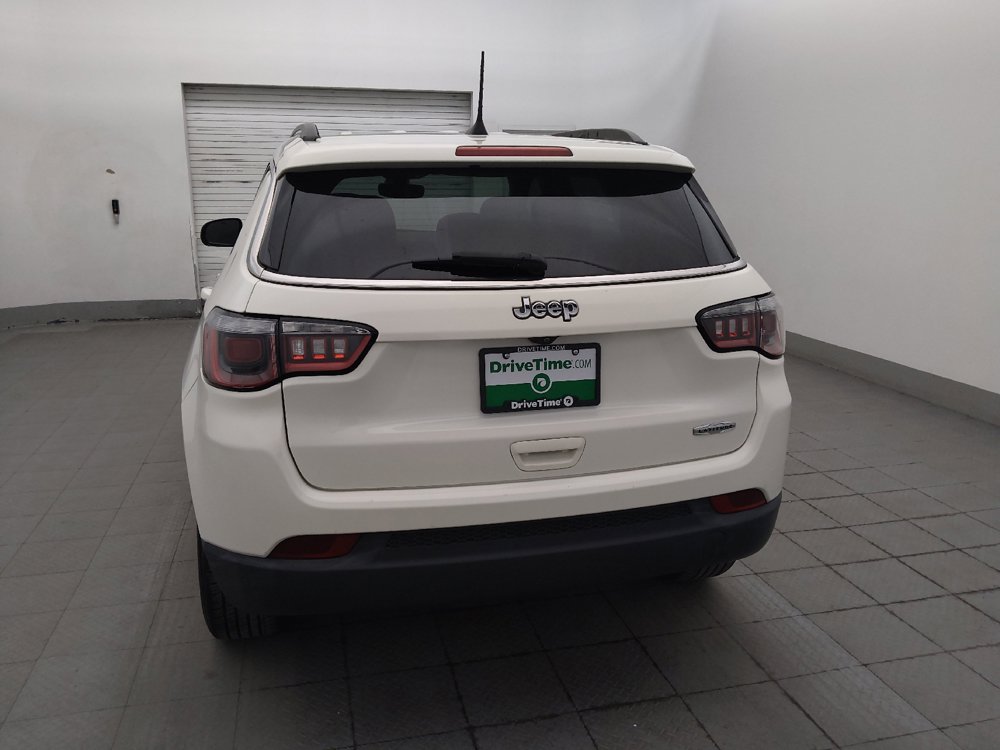 Used 2019 Jeep Compass Latitude w/ Popular Equipment Group FWD image 6