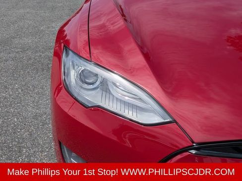 Used 2013 Tesla Model S Performance RWD image 9