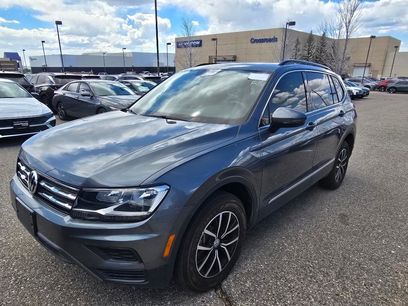Used 2021 Volkswagen Tiguan SE w/ Panoramic Sunroof Package