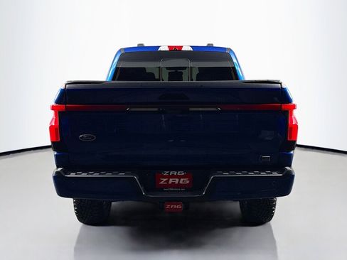 Used 2022 Ford F150 Lightning Lariat image 4