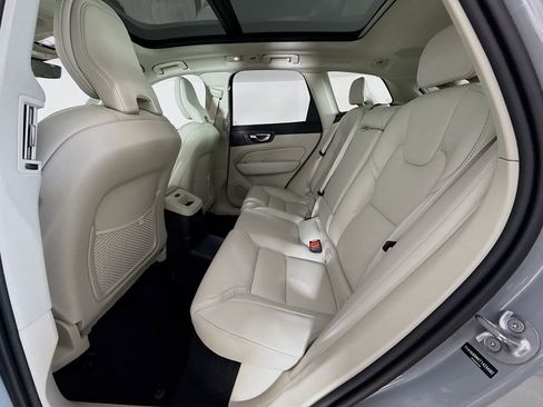 New 2026 Volvo XC60 T8 Ultra w/ Protection Package Premier AWD/4WD image 26