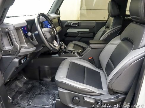 Used 2024 Ford Bronco Big Bend AWD/4WD image 9