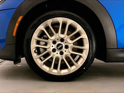 Certified 2025 MINI Cooper S FWD image 8