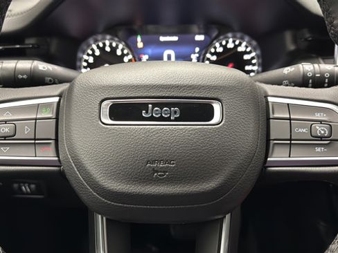 New 2026 Jeep Compass Latitude AWD/4WD image 14