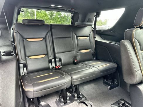 Certified 2023 GMC Yukon AT4 w/ AT4 Premium Package AWD/4WD image 26