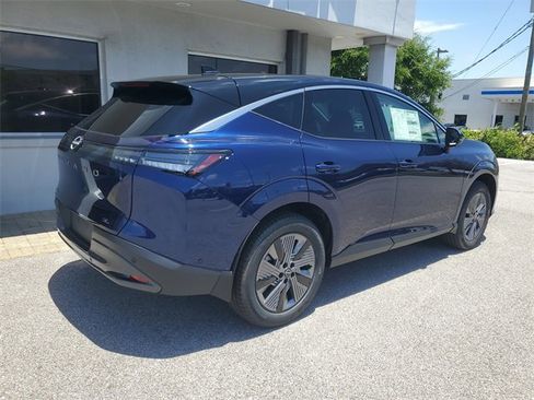 Used 2025 Nissan Murano SL w/ Cargo Package image 3