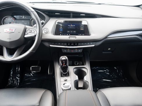 Used 2023 Cadillac XT4 Sport image 20