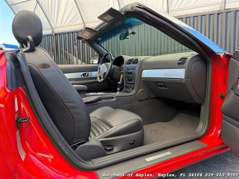 Used 2002 Ford Thunderbird Deluxe image 32