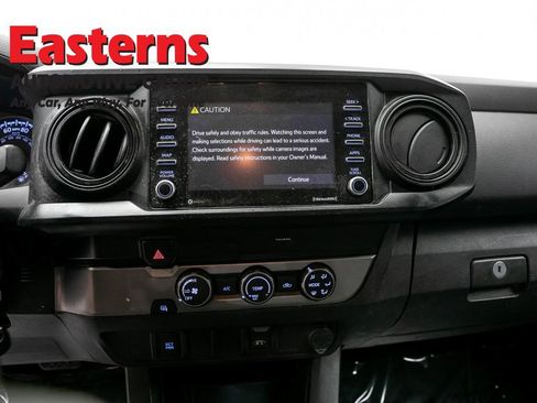Used 2020 Toyota Tacoma SR RWD image 11
