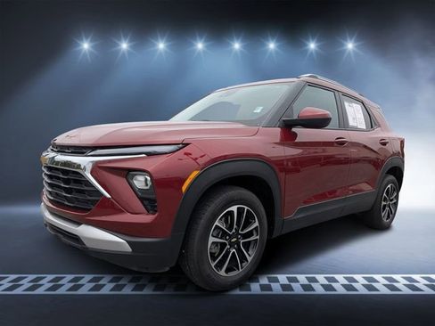 Used 2024 Chevrolet TrailBlazer LT image 7