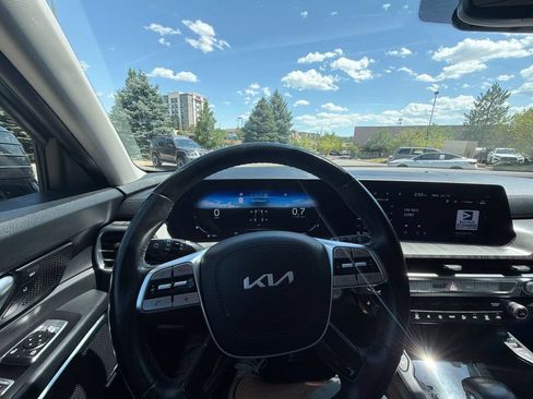 Used 2024 Kia Telluride SX w/ Towing Package AWD/4WD image 21
